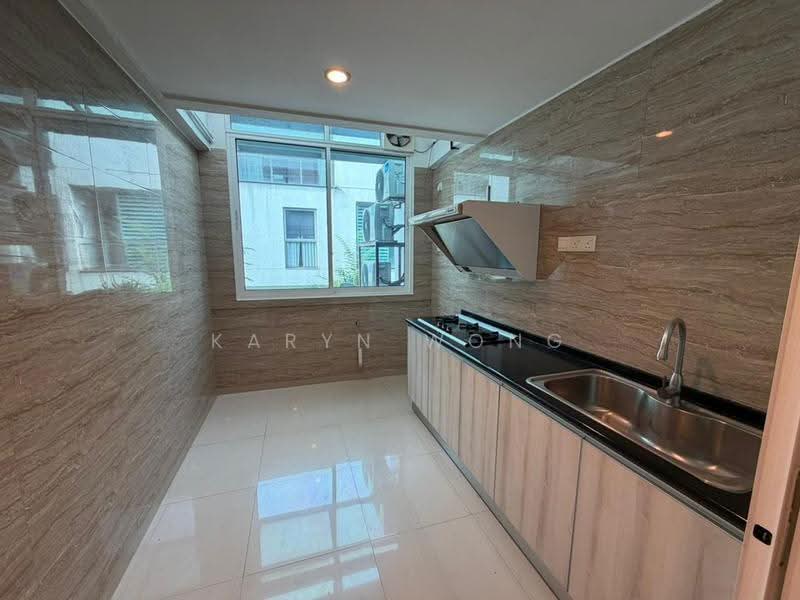 Condominium for Rent at Fernlea Court - Karyn Wong - Kitchen - PropertyGuru.com.my