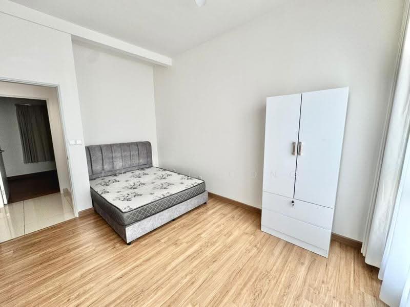 Kediaman Servis untuk Disewa di Plaza @ Kelana Jaya - June Choong - Bedroom - PropertyGuru.com.my