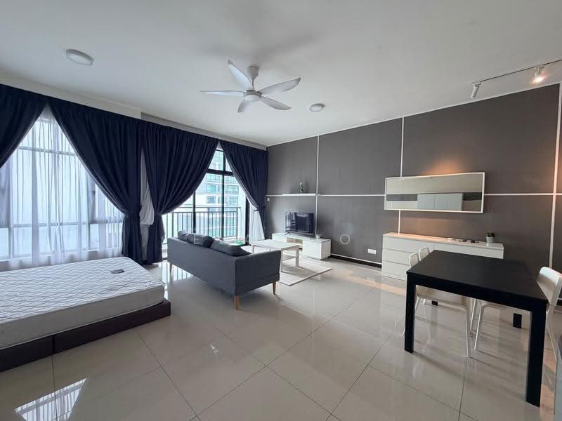 Kediaman Servis untuk Disewa di Molek Regency - Eva Yeo - Living Room - PropertyGuru.com.my