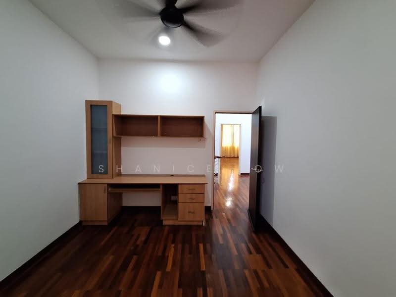 2-storey Terraced House for Rent in Bandar Puteri Puchong (Puchong) - Shanice Low - Study - PropertyGuru.com.my