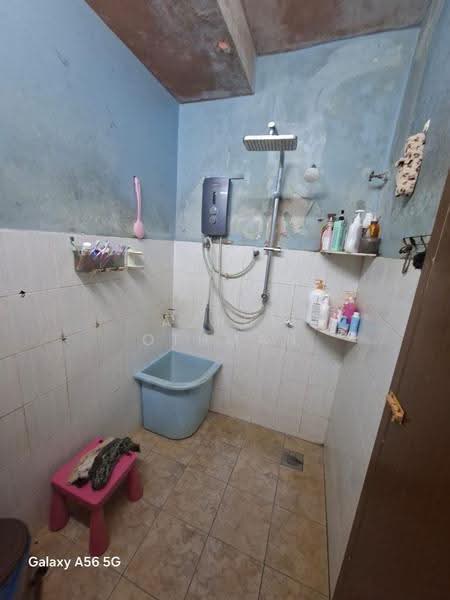 Rumah Teres 1-Tingkat untuk Dijual di Taman Bukit Margosa (Ampangan) - Azrul Othman - Bathroom - PropertyGuru.com.my