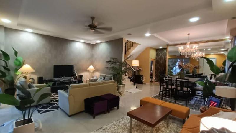 Rumah Teres 2-Tingkat untuk Dijual di Kempas Utama (Tebrau) - Daniel Yong - Living Room - PropertyGuru.com.my
