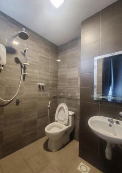 Service Residence for Rent at Symphony Tower (Menara Simfoni) - KK Yap - Bathroom - PropertyGuru.com.my