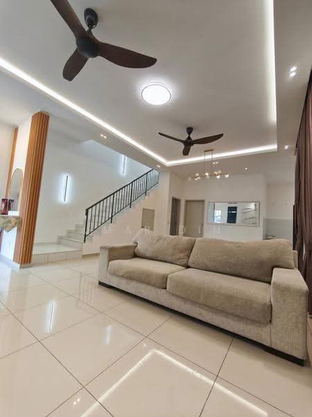 Terraced House for Sale in Eco Grandeur (Puncak Alam) - Umar Din - Living Room - PropertyGuru.com.my