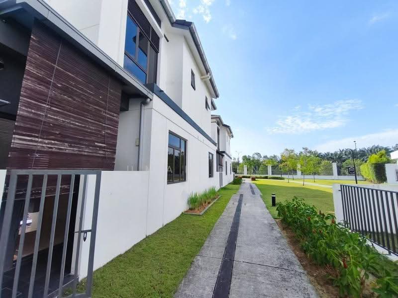 Terraced House for Sale in Eco Grandeur (Puncak Alam) - Umar Din - Exterior - PropertyGuru.com.my