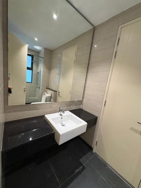 Condominium for Sale at 100 Residency - Jeffrey Hoon - Bathroom - PropertyGuru.com.my