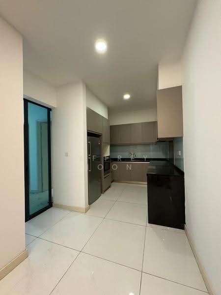 Condominium for Sale at 100 Residency - Jeffrey Hoon - Kitchen - PropertyGuru.com.my