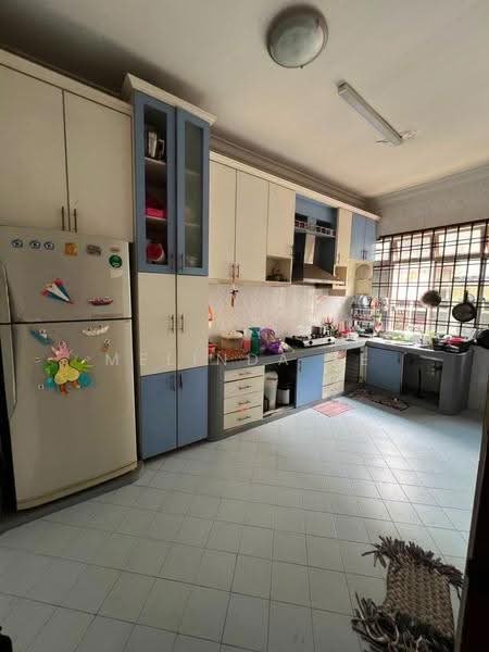 2.5-storey Terraced House for Sale in Taman Pulai Utama (Skudai) - Melinda Ee - Kitchen - PropertyGuru.com.my