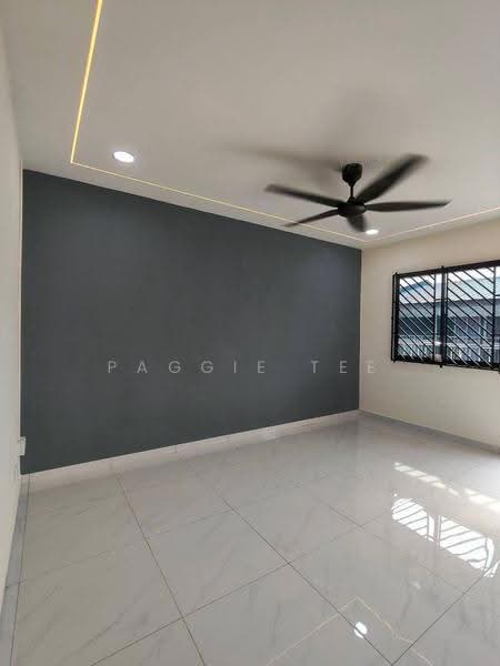 Rumah Flat untuk Dijual di Taman Melor - Paggie Tee - Interior - PropertyGuru.com.my