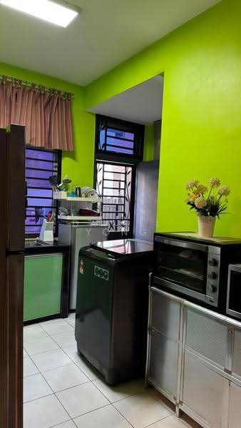 Rumah Teres untuk Dijual di Taman Mutiara Rini (Skudai) - Daniel Yong - Kitchen - PropertyGuru.com.my