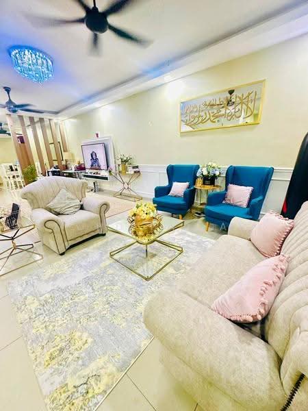 2-storey Terraced House for Sale in Bandar Baru Bangi (Selangor) - Mohd Faizal - Living Room - PropertyGuru.com.my