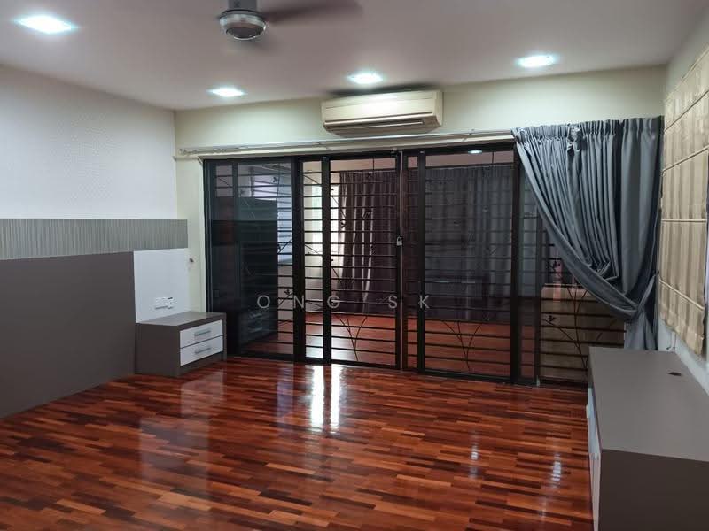 Rumah Berkembar untuk Disewa di Taman Yarl (Jalan Klang Lama (Old Klang Road)) - Ong SK - Bedroom - PropertyGuru.com.my