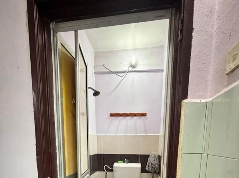 Rumah Teres 2-Tingkat untuk Dijual di Taman Sri Pulai Perdana (Skudai) - Daniel Yong - Bathroom - PropertyGuru.com.my