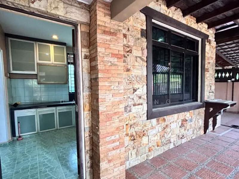 Rumah Teres 2-Tingkat untuk Dijual di Taman Sri Pulai Perdana (Skudai) - Daniel Yong - Kitchen - PropertyGuru.com.my