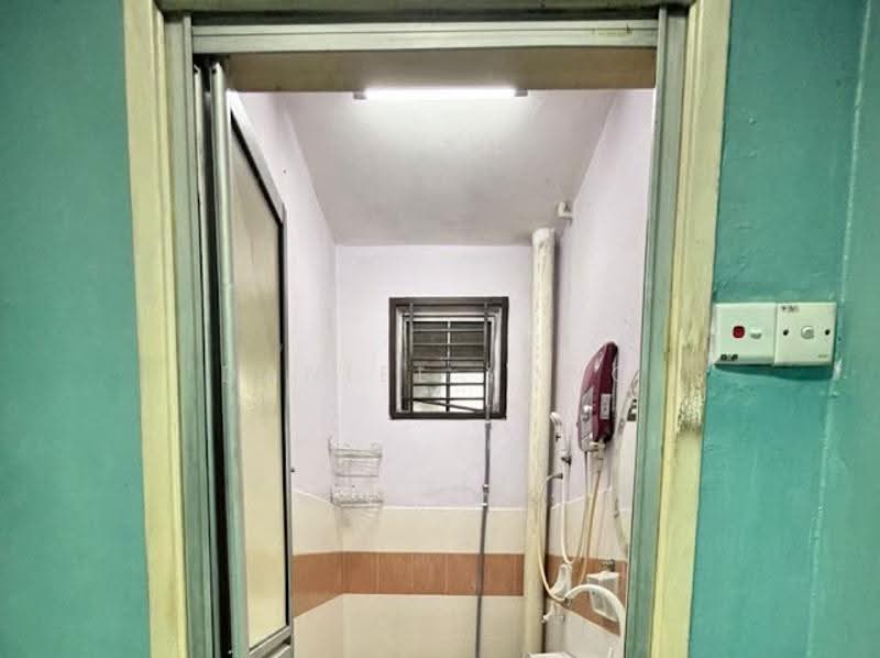 Rumah Teres 2-Tingkat untuk Dijual di Taman Sri Pulai Perdana (Skudai) - Daniel Yong - Bathroom - PropertyGuru.com.my