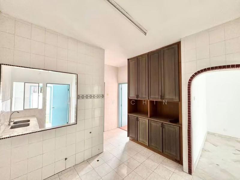 2-storey Terraced House for Sale in BANDAR PUCHONG JAYA (Puchong) - Wendy Chin - Kitchen - PropertyGuru.com.my
