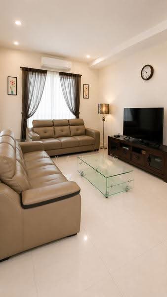 Rumah Teres 2-Tingkat untuk Dijual di Tanjung Tokong (Penang) - Ryan Ng - Living Room - PropertyGuru.com.my