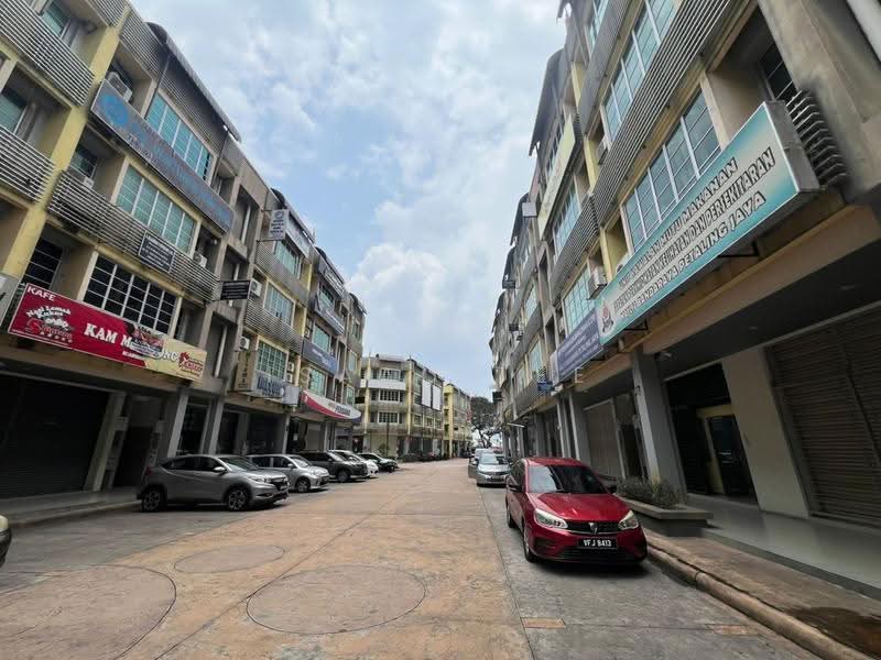 Retail Office untuk Dijual di Seksyen 8 (Petaling Jaya) - Isaac Tee - Exterior - PropertyGuru.com.my
