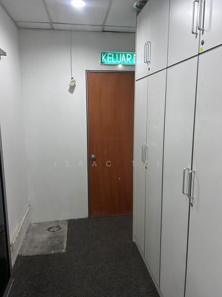Retail Office untuk Dijual di Seksyen 8 (Petaling Jaya) - Isaac Tee - Corridor - PropertyGuru.com.my
