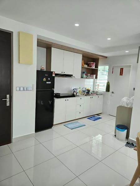 Condominium for Rent at D'Suites Akasia Horizon @ Horizon Hills - Gelyne Yong - Kitchen - PropertyGuru.com.my