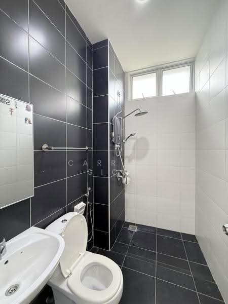 Rumah Teres 2-Tingkat untuk Dijual di Setia Eco Cascadia (Tebrau) - Carrien Siow - Bathroom - PropertyGuru.com.my