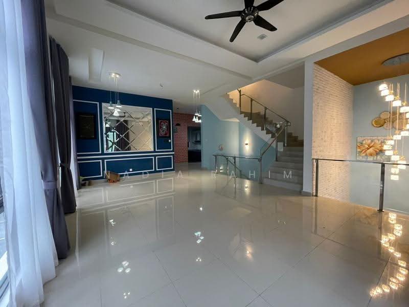 Bungalow House untuk Dijual di Taman Melawati (Ulu Kelang) - Nadia Rahim - Living Room - PropertyGuru.com.my