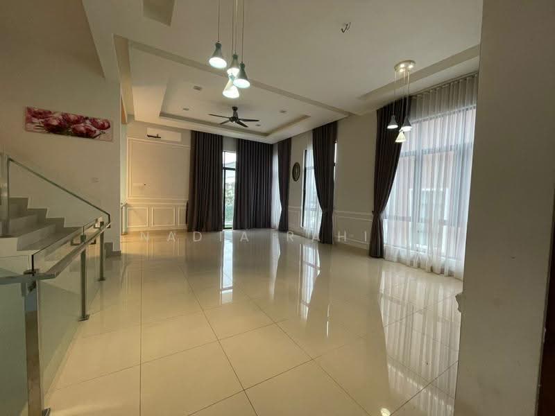 Bungalow House untuk Dijual di Taman Melawati (Ulu Kelang) - Nadia Rahim - Living Room - PropertyGuru.com.my