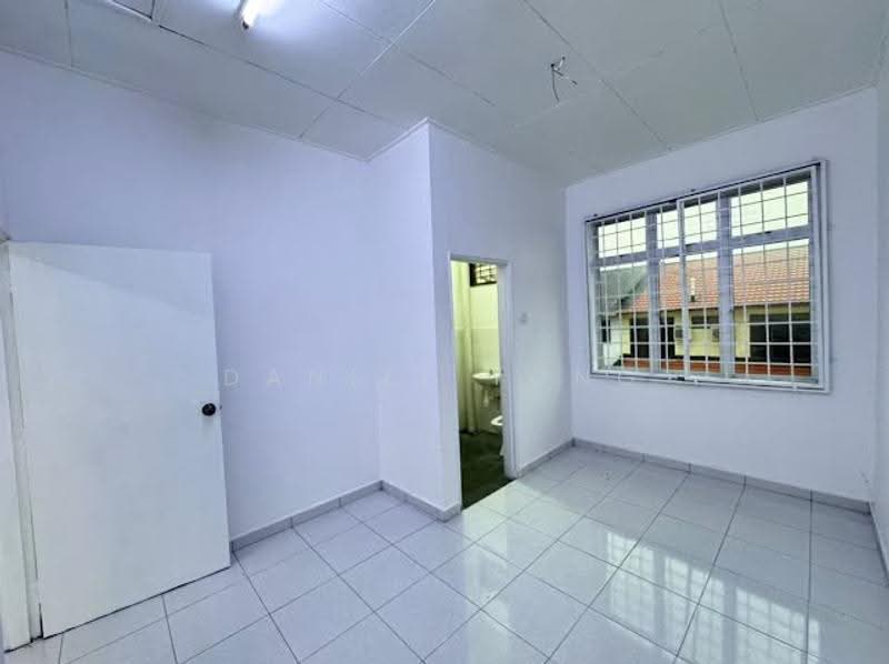 Rumah Teres 2-Tingkat untuk Dijual di Taman Puteri Wangsa (Ulu Tiram) - Daniel Yong - Interior - PropertyGuru.com.my