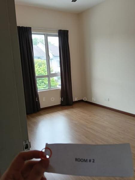 Rumah Teres 2-Tingkat untuk Disewa di Bandar Tropicana Aman (Telok Panglima Garang) - Leon Kon - Bedroom - PropertyGuru.com.my