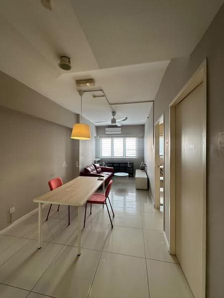 Service Residence for Sale at Paragon @ Pan'gaea - Alan Lai - Living Room - PropertyGuru.com.my