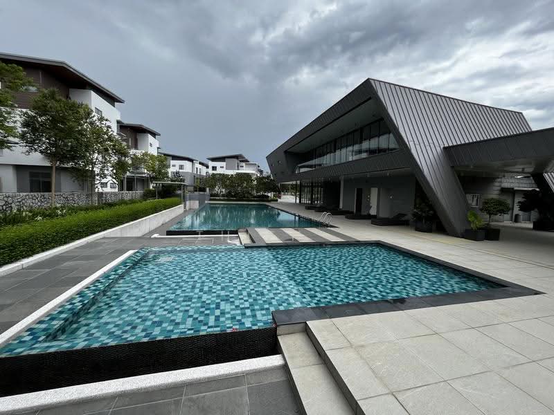 Rumah Berkembar untuk Dijual di Kota Kemuning (Shah Alam) - Thien . - Exterior - PropertyGuru.com.my