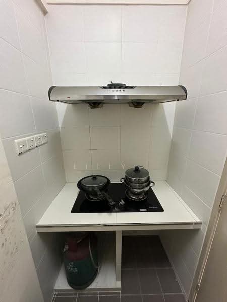 Kediaman Servis untuk Disewa di Birch Regency @ Penang Times Square - Lilly . - Kitchen - PropertyGuru.com.my