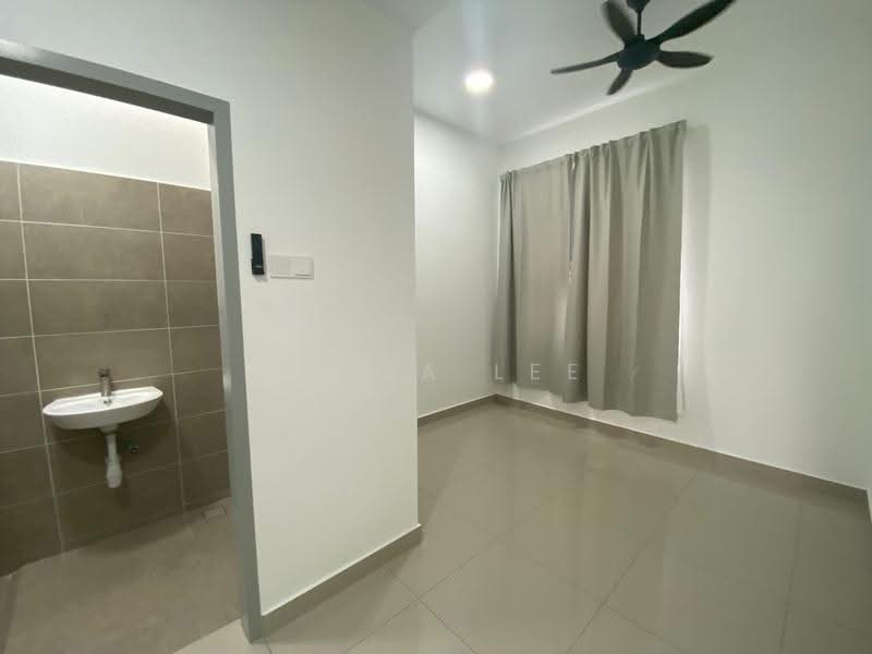 Terraced House for Rent in Taman Ponderosa (Johor Bahru) - Sausa Lee - Bathroom - PropertyGuru.com.my