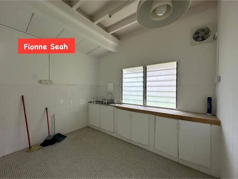 Shop for Rent in Jelutong (Penang) - Fionne Seah - Interior - PropertyGuru.com.my
