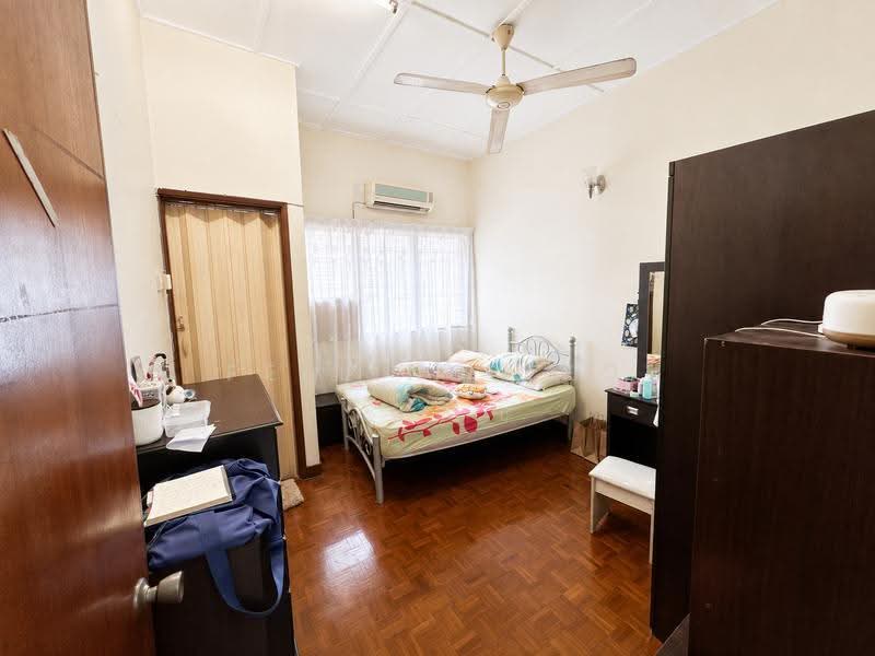 2-storey Terraced House for Sale in SS18 (Subang Jaya) - Feeling Teo - Bedroom - PropertyGuru.com.my