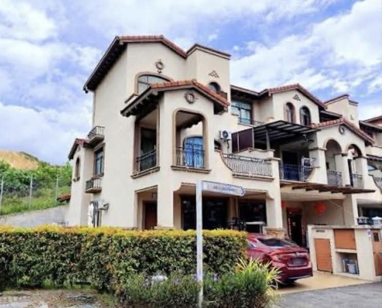 Semi-Detached House for Sale in Diamond City (Semenyih) - Robin Loh - PropertyGuru.com.my
