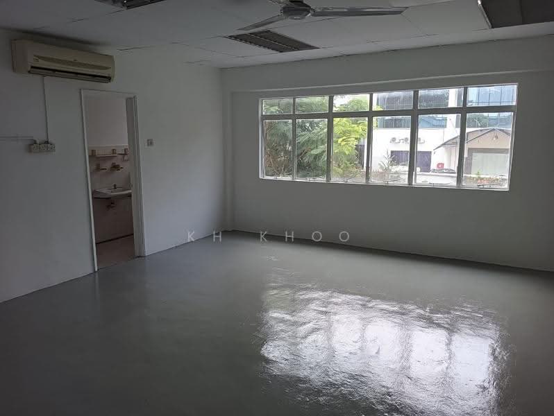 Kilang Teres untuk Dijual di Desa Tun Razak (Cheras) - KH Khoo - Living Room - PropertyGuru.com.my