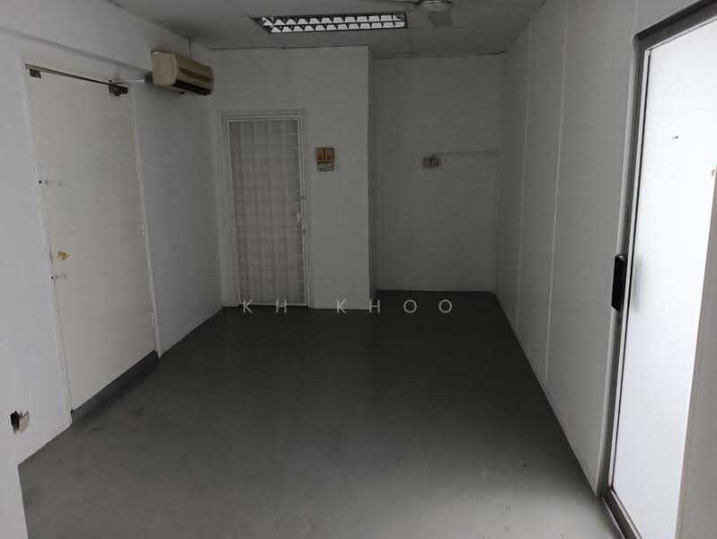 Kilang Teres untuk Dijual di Desa Tun Razak (Cheras) - KH Khoo - Study - PropertyGuru.com.my