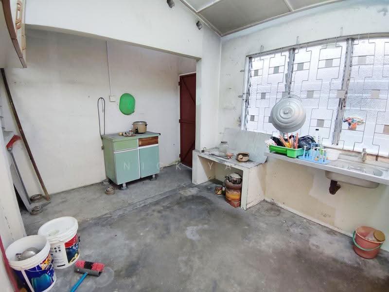 Rumah Teres 1-Tingkat untuk Dijual di Kampung Lapan (Melaka City) - Nick Yaw - Kitchen - PropertyGuru.com.my