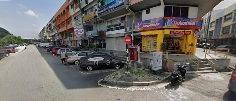 Shop for Sale in Ulu Kelang (Kuala Lumpur) - King Wha - Exterior - PropertyGuru.com.my