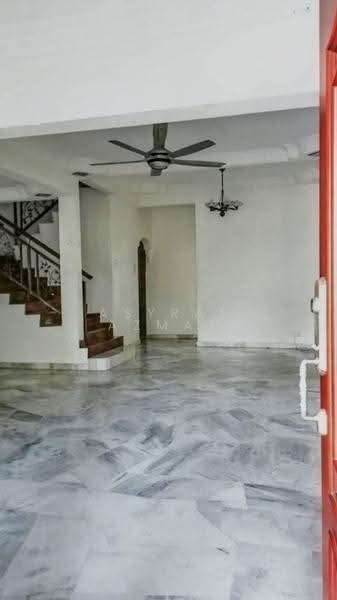 2-storey Terraced House for Sale in Bandar Tun Hussein Onn (Cheras) - Asyraf Azman - Living Room - PropertyGuru.com.my