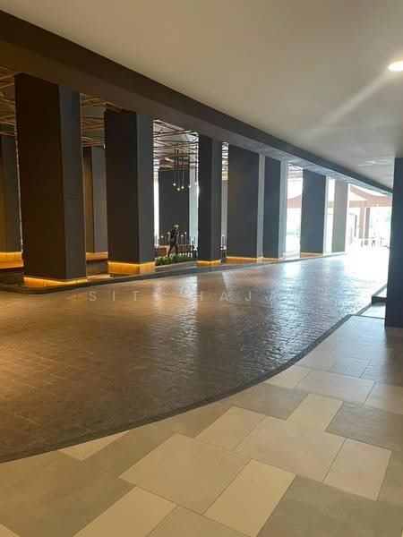 Kediaman Servis untuk Disewa di Residensi Dian II - Siti Hajar - Entrance - PropertyGuru.com.my