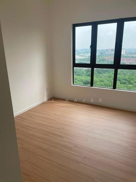 Kediaman Servis untuk Disewa di Residensi Dian II - Siti Hajar - View - PropertyGuru.com.my