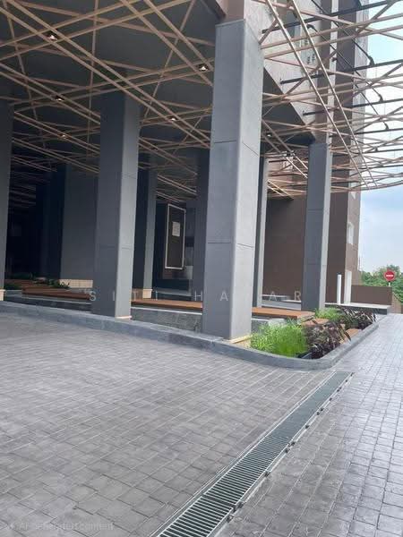 Kediaman Servis untuk Disewa di Residensi Dian II - Siti Hajar - Entrance - PropertyGuru.com.my