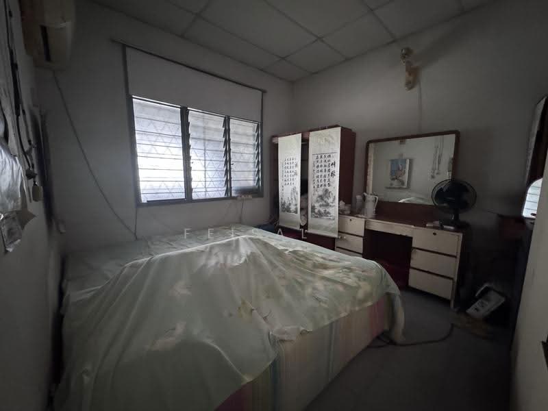 Rumah Teres 1.5-Tingkat untuk Dijual di Petaling Jaya (Selangor) - Feisal . - Bedroom - PropertyGuru.com.my