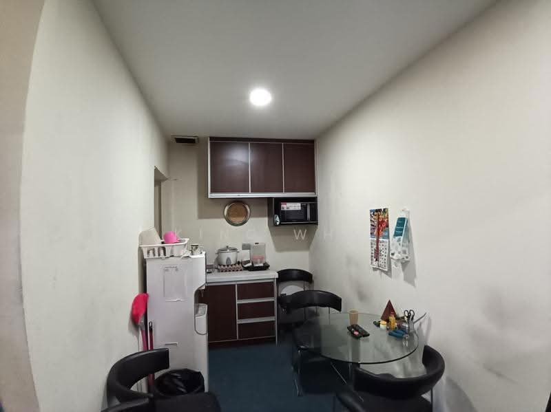 Shop for Sale in Wangsa Maju (Kuala Lumpur) - King Wha - Kitchen - PropertyGuru.com.my