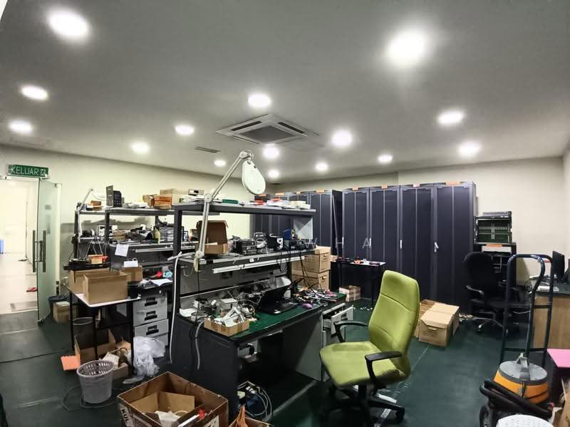 Shop for Sale in Wangsa Maju (Kuala Lumpur) - King Wha - Interior - PropertyGuru.com.my