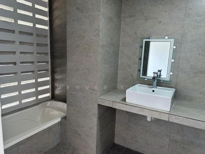 3-storey Terraced House for Sale in Taman Juara Jaya (Cheras) - Denver Sin - Bathroom - PropertyGuru.com.my