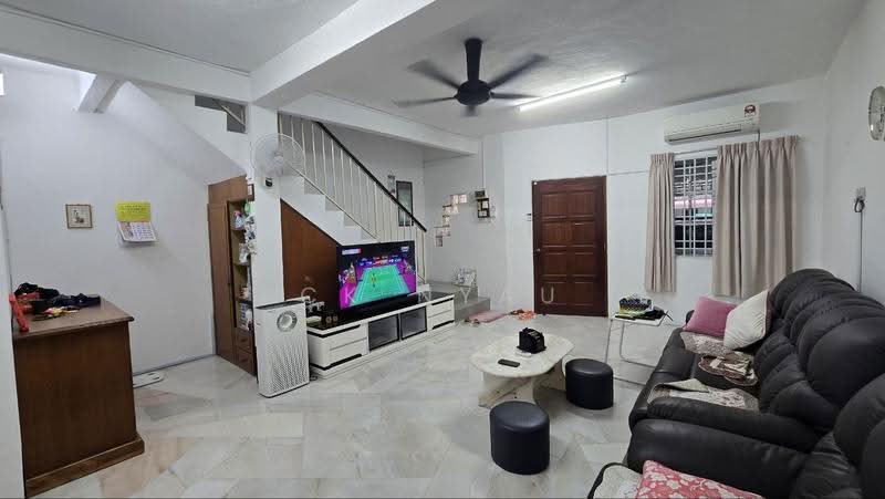 Rumah Teres 2-Tingkat untuk Dijual di Ipoh (Perak) - Ck Nyau - Living Room - PropertyGuru.com.my