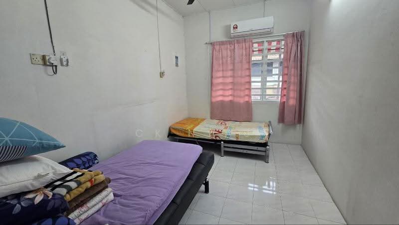 Rumah Teres 2-Tingkat untuk Dijual di Ipoh (Perak) - Ck Nyau - Bedroom - PropertyGuru.com.my